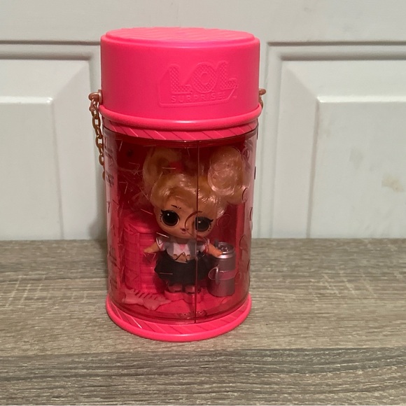 L.O.L. Surprise! Other - LOL Surprise Doll BABY Dolls Babe Big SISTER SIS HAIRGOALS WINGS‎ Backpack 3.5"